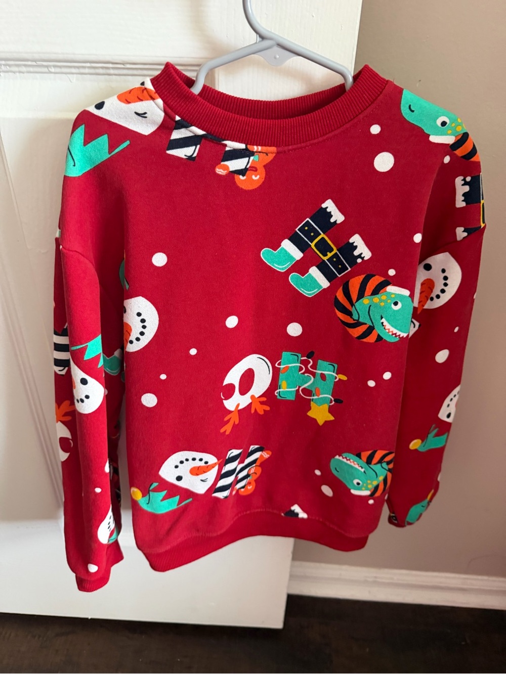 Primark Red Holiday Graphic Crewneck Sweater with Green and White Accents